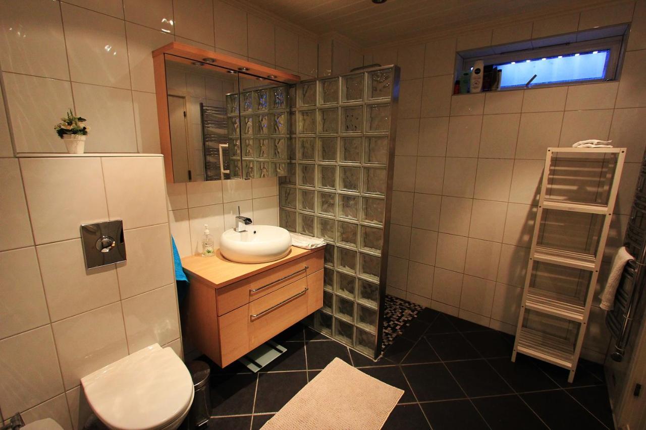 King Size Bed, Hjem Med Utsikt, Gratis Parkering Bodo Exterior photo
